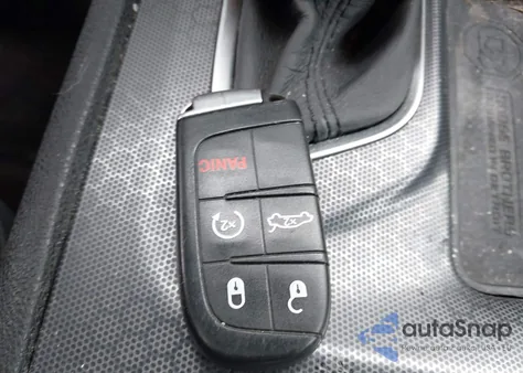 2016 Dodge Charger Road/Track z USA, uszkodzony, nr VIN 2C3CDXCT9GH276817